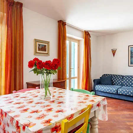 La Dimora Di Apartment