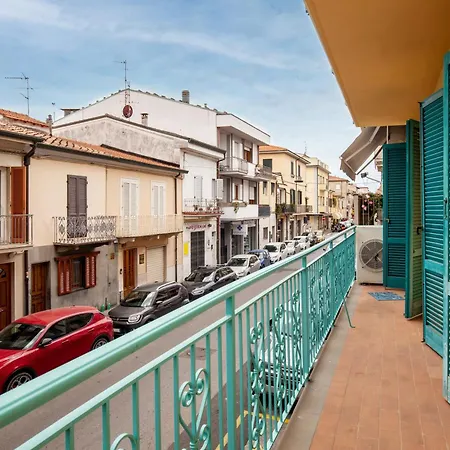 Apartment La Dimora Di Viareggio